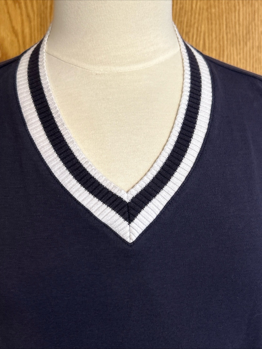 Lands' End Women's Blue 100% Cotton Knit Pullover Sweater V-Neck Long Sleeve M